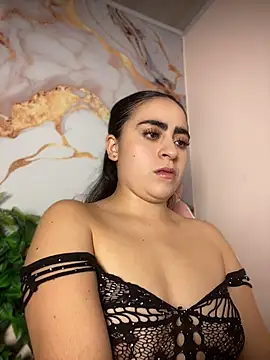 Snapshot of LILI_911 chatting on June 27, 2026, 9:37 am LILI 911 online show from June 27, 2026, 9:37 am