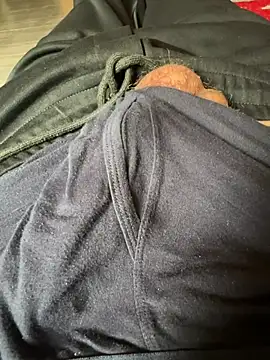 Snapshot of Sexy_18_dz chatting on June 10, 2026, 2:18 pm Sexy 18 dz online show from June 10, 2026, 2:18 pm