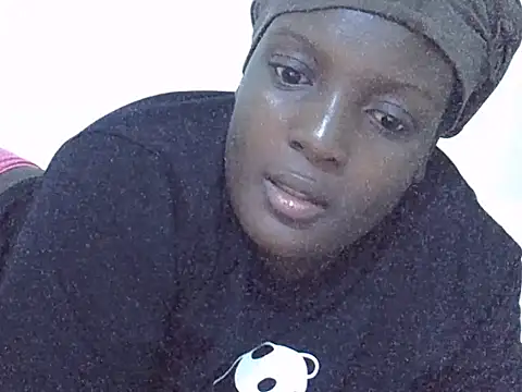 Snapshot of Hot-Zelinda chatting on June 19, 2026, 9:31 pm Hot-Zelinda online show from June 19, 2026, 9:31 pm