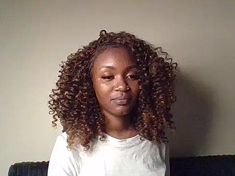 Snapshot of Lill_Miss chatting on June 5, 2026, 10:04 pm Lill Miss online show from June 5, 2026, 10:04 pm