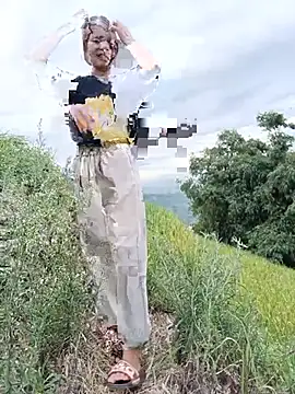 Snapshot of Sky-beo chatting on June 23, 2026, 10:46 am Sky-beo online show from June 23, 2026, 10:46 am