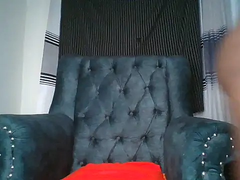 Ellah simone online show from June 28, 2026, 12:17 am