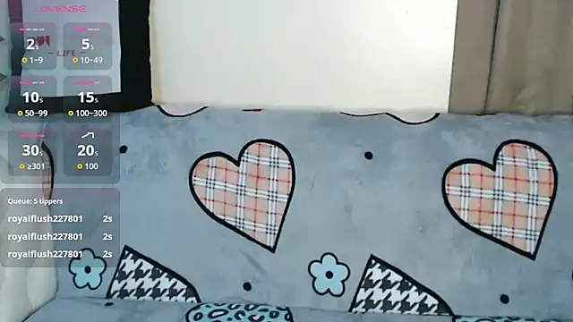 Ebonypetty001 online show from July 28, 2026, 3:21 pm