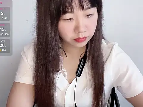 Snapshot of G-nuonuo chatting on June 17, 2026, 1:27 am G-nuonuo online show from June 17, 2026, 1:27 am