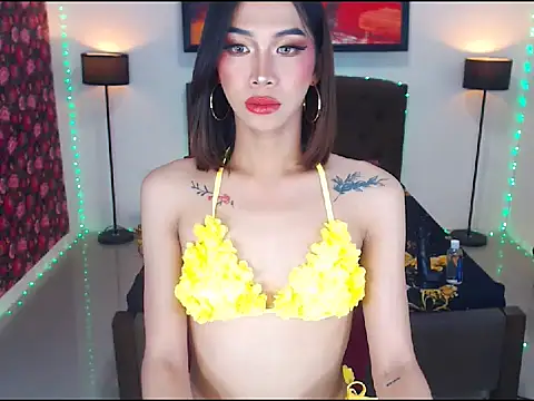 Snapshot of xXLoadedofCumTSXx chatting on June 30, 2026, 7:19 am xXLoadedofCumTSXx online show from June 30, 2026, 7:19 am
