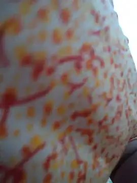 riyana tai online show from July 23, 2026, 2:09 am