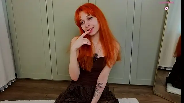 tgirlfoxy online show from June 7, 2026, 8:52 am