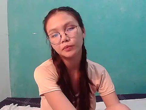 Snapshot of ClassyCrushpinay chatting on July 29, 2026, 1:21 pm ClassyCrushpinay online show from July 29, 2026, 1:21 pm