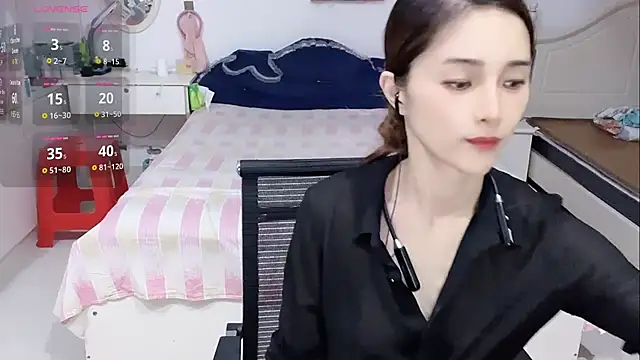 miaomiao-99 online show from July 8, 2026, 4:57 am
