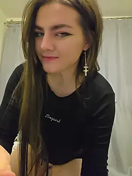 Snapshot of XenaBevy chatting on July 23, 2026, 7:32 pm XenaBevy online show from July 23, 2026, 7:32 pm