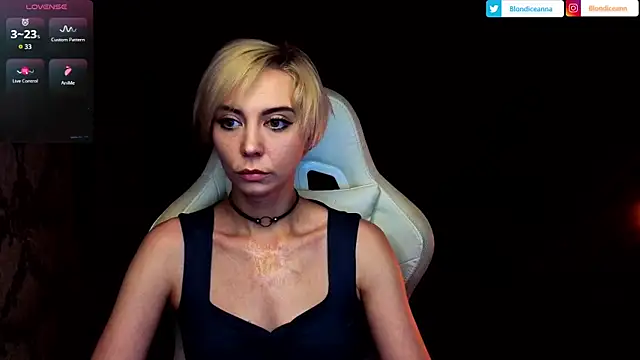 Snapshot of Blondice_ann chatting on June 16, 2026, 2:44 am Blondice ann online show from June 16, 2026, 2:44 am
