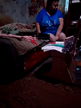 oksana72 online show from October 3, 2025, 3:24 pm