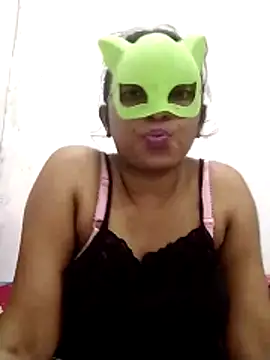 Snapshot of sldoni chatting on June 12, 2026, 2:15 pm sldoni online show from June 12, 2026, 2:15 pm