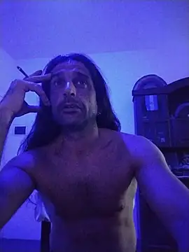 Snapshot of Nightcrawlers chatting on July 30, 2026, 12:21 am Nightcrawlers online show from July 30, 2026, 12:21 am