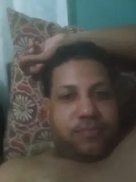 BustlingShirt online show from June 15, 2026, 1:28 am