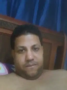 BustlingShirt online show from June 14, 2026, 1:57 am