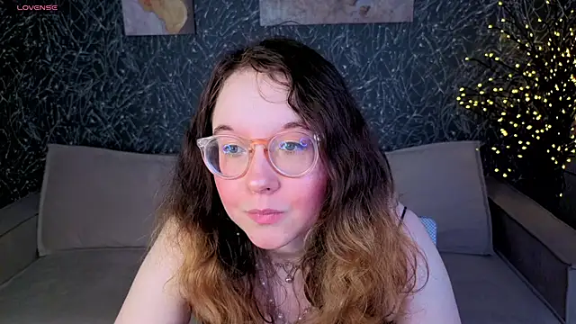 Snapshot of Aleks-casterrr chatting on June 14, 2026, 5:14 pm Aleks-casterrr online show from June 14, 2026, 5:14 pm