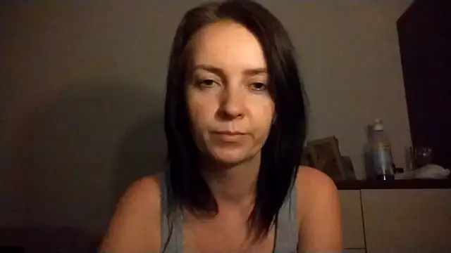 Snapshot of JenniferAlone chatting on July 9, 2026, 9:14 pm JenniferAlone online show from July 9, 2026, 9:14 pm