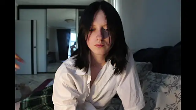 Snapshot of Catherine19Hunt chatting on June 27, 2026, 4:57 pm Catherine19Hunt online show from June 27, 2026, 4:57 pm