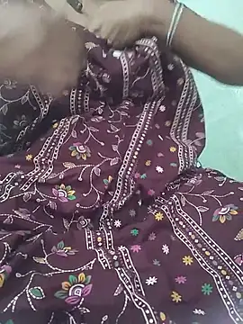 Snapshot of Sexy-Bhabi69 chatting on July 23, 2026, 9:39 am Sexy-Bhabi69 online show from July 23, 2026, 9:39 am