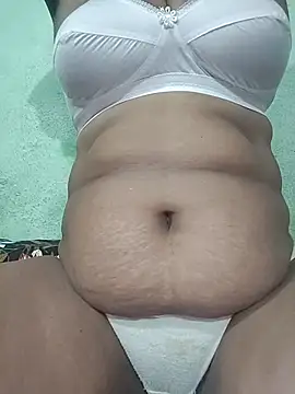 Snapshot of Sexy-Bhabi69 chatting on July 20, 2026, 9:05 am Sexy-Bhabi69 online show from July 20, 2026, 9:05 am