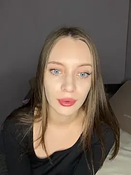 Snapshot of Carolain2468 chatting on June 10, 2026, 3:46 pm Carolain2468 online show from June 10, 2026, 3:46 pm