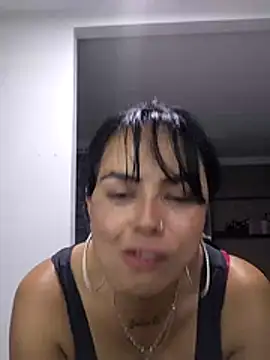 Snapshot of Juanita6908 chatting on June 11, 2026, 2:33 am Juanita6908 online show from June 11, 2026, 2:33 am