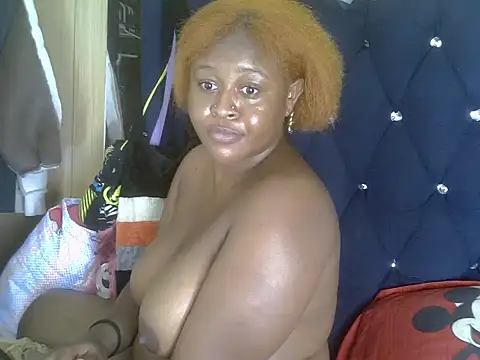 Snapshot of sweetbodylove chatting on July 15, 2026, 4:47 pm sweetbodylove online show from July 15, 2026, 4:47 pm