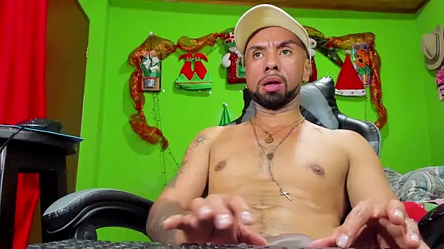 Arian Pervert online show from November 10, 2025, 8:25 pm