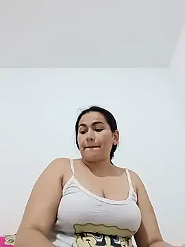 Snapshot of Carolina_Velez_pm chatting on June 27, 2026, 1:00 am Carolina Velez pm online show from June 27, 2026, 1:00 am