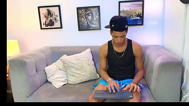 Snapshot of BLACK_AND_WHITET chatting on July 12, 2026, 2:23 am BLACK AND WHITET online show from July 12, 2026, 2:23 am