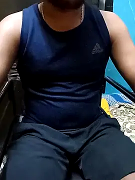 Snapshot of Lawrencedlkk007 chatting on March 9, 2025, 1:59 pm Lawrencedlkk007 online show from March 9, 2025, 1:59 pm