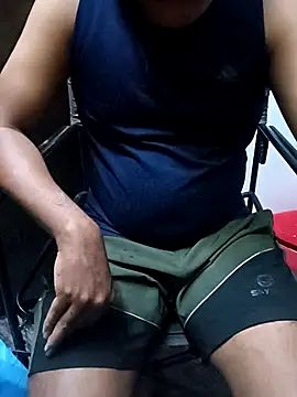 Snapshot of Lawrencedlkk007 chatting on February 12, 2026, 12:27 pm Lawrencedlkk007 online show from February 12, 2026, 12:27 pm