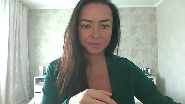 Snapshot of Mia_Salamanka chatting on June 23, 2026, 6:11 am Mia Salamanka online show from June 23, 2026, 6:11 am