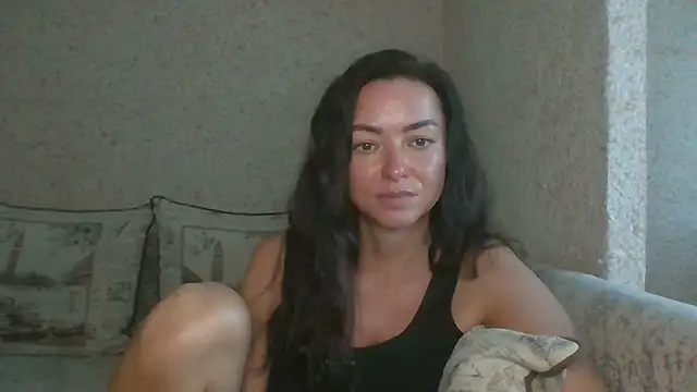 Snapshot of Mia_Salamanka chatting on June 29, 2026, 11:48 pm Mia Salamanka online show from June 29, 2026, 11:48 pm