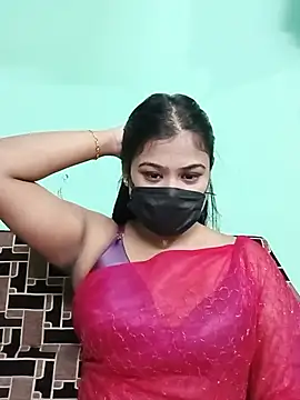 Snapshot of Sweathatamil chatting on June 27, 2026, 4:35 pm Sweathatamil online show from June 27, 2026, 4:35 pm