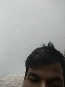 Snapshot of madhav8inch chatting on June 9, 2026, 5:36 pm madhav8inch online show from June 9, 2026, 5:36 pm