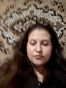 Snapshot of CarolinaShari20 chatting on June 15, 2026, 8:52 pm CarolinaShari20 online show from June 15, 2026, 8:52 pm