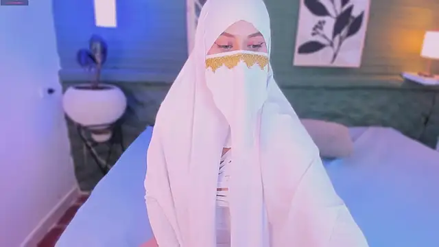 aisha k online show from July 21, 2026, 10:33 pm