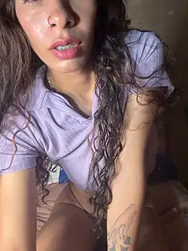 Snapshot of Siena_sofia chatting on July 8, 2026, 10:21 pm Siena sofia online show from July 8, 2026, 10:21 pm