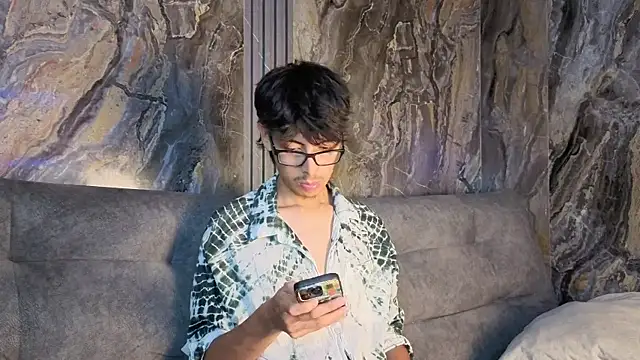 Snapshot of Noha_King chatting on July 19, 2026, 4:10 am Noha King online show from July 19, 2026, 4:10 am