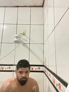 mineirinho3120 online show from June 18, 2026, 12:09 am