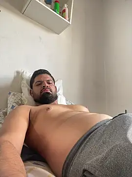 mineirinho3120 online show from July 3, 2026, 3:07 pm