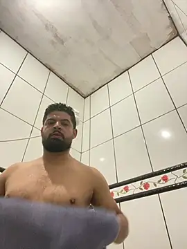 mineirinho3120 online show from July 31, 2026, 11:57 pm
