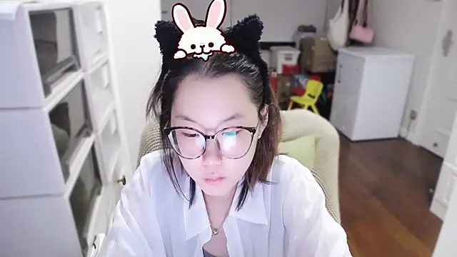 Snapshot of xiaoxiong-99 chatting on June 12, 2026, 8:28 pm xiaoxiong-99 online show from June 12, 2026, 8:28 pm