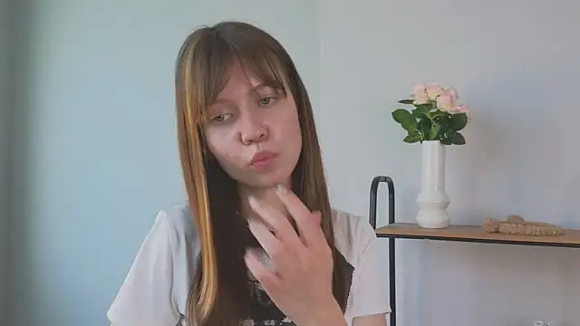 Snapshot of Vicki_Turner chatting on June 26, 2026, 1:06 pm Vicki Turner online show from June 26, 2026, 1:06 pm