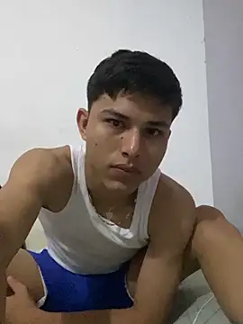 Snapshot of Antoni150906 chatting on June 27, 2026, 7:47 am Antoni150906 online show from June 27, 2026, 7:47 am