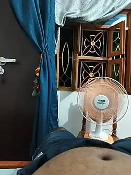 Snapshot of ranigupta72 chatting on June 27, 2026, 5:19 pm ranigupta72 online show from June 27, 2026, 5:19 pm