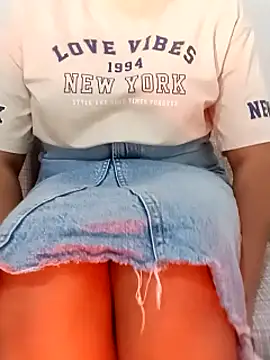 officequeen online show from July 16, 2026, 5:15 am