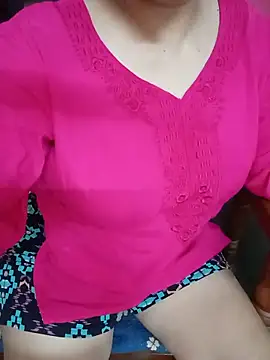 Snapshot of divya-222 chatting on June 12, 2026, 4:27 pm divya-222 online show from June 12, 2026, 4:27 pm